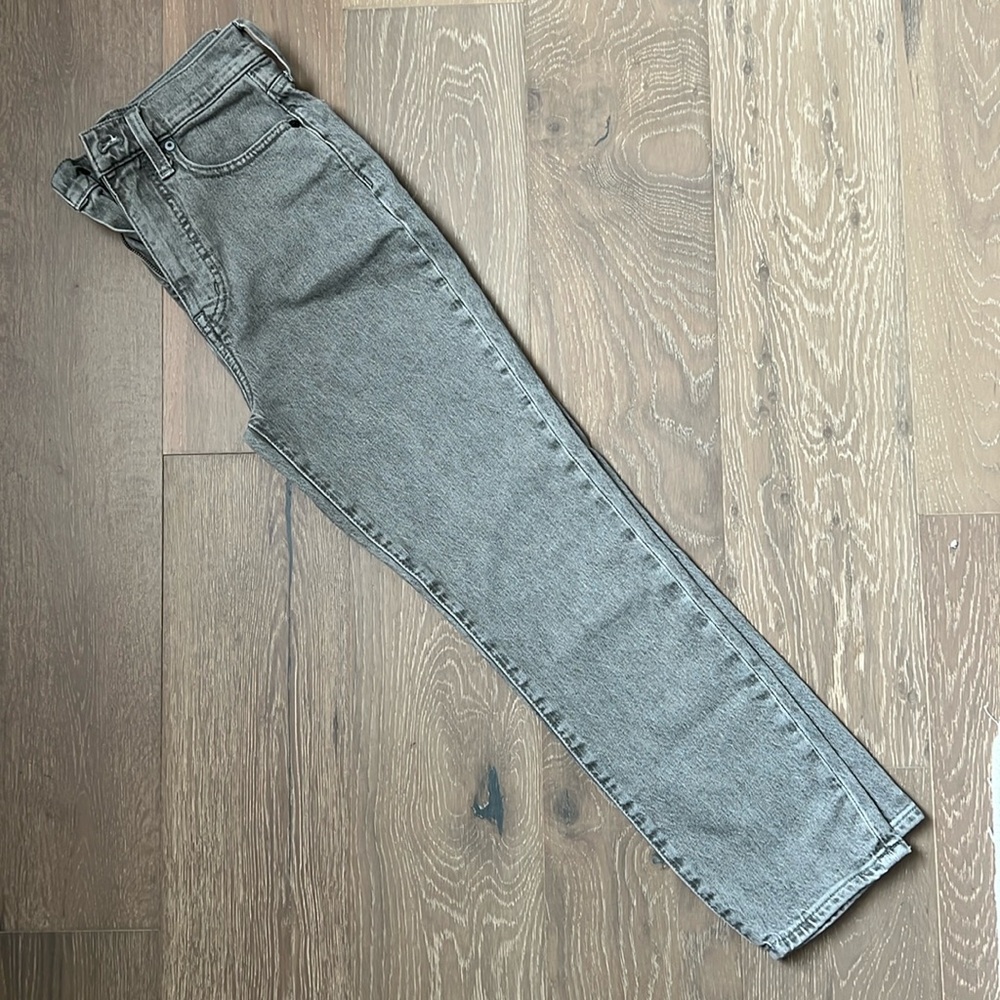 Madewell The Mom Jean - size 25